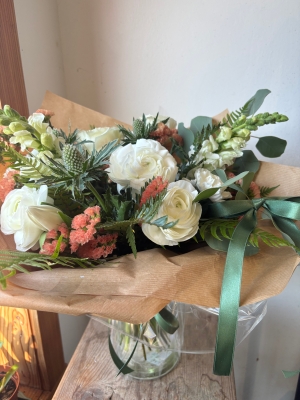 Timeless Handtied with Glass vase